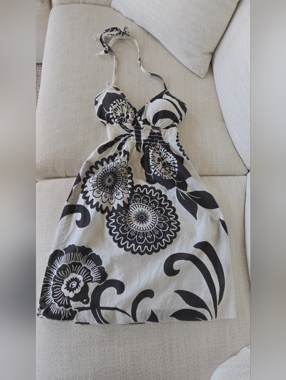 Urban Expressions black white tropical floral halter dress S cruise Trip Beach